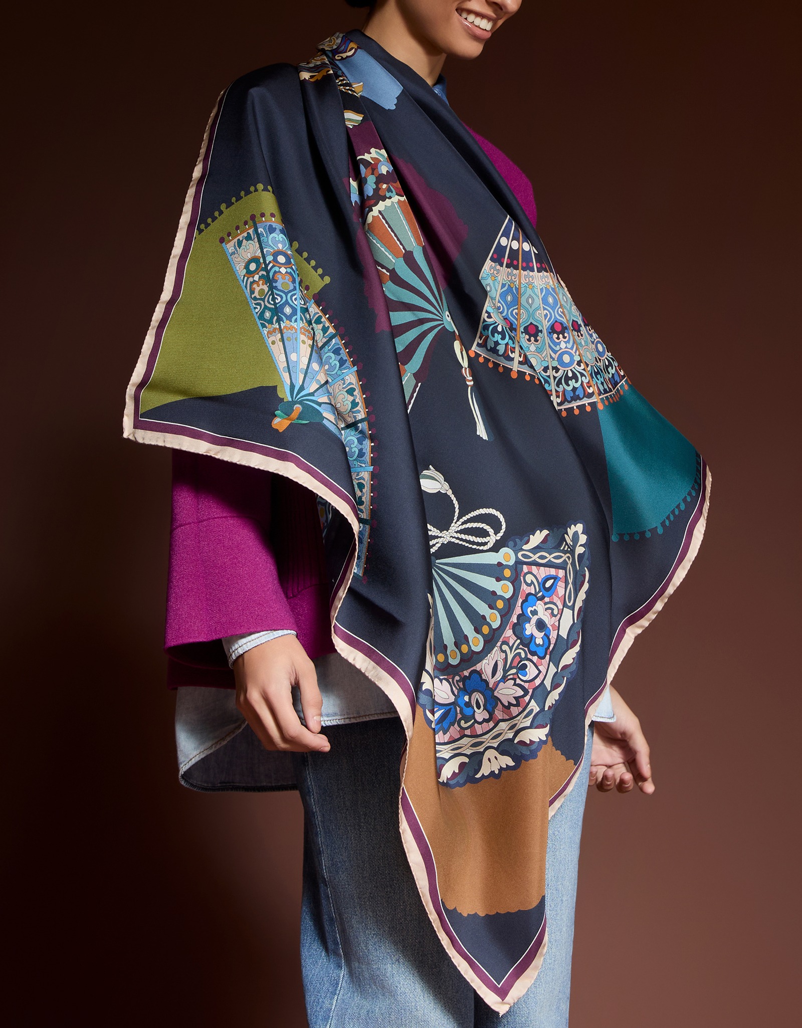 Italianmoda Italian manufacturer of scarves, fashion accessories, silk scarves, in ...
